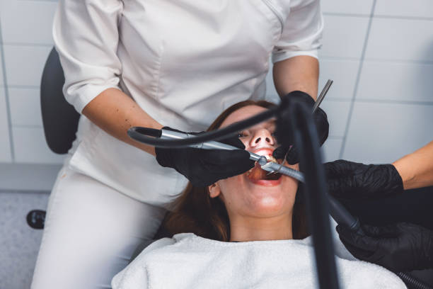 Best Emergency Dental Extractions in Lexington, IL